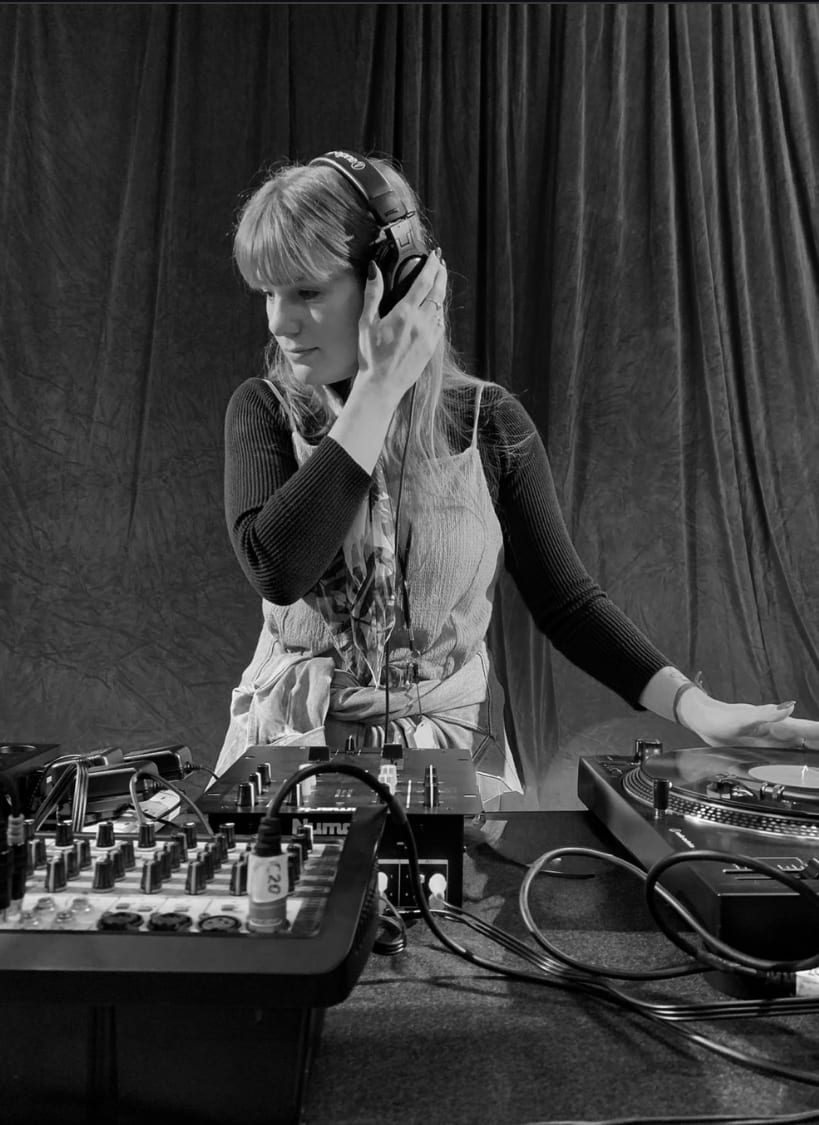 Terrace Tunes - DJ Soraya